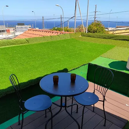 公寓 Cozy Spacious 2 3 Pax - Bright - Sea View - Near Teresitas 圣克鲁斯-德特内里费